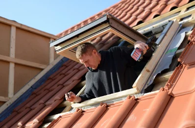 Pose de fenêtres de toit Velux à Fressines
